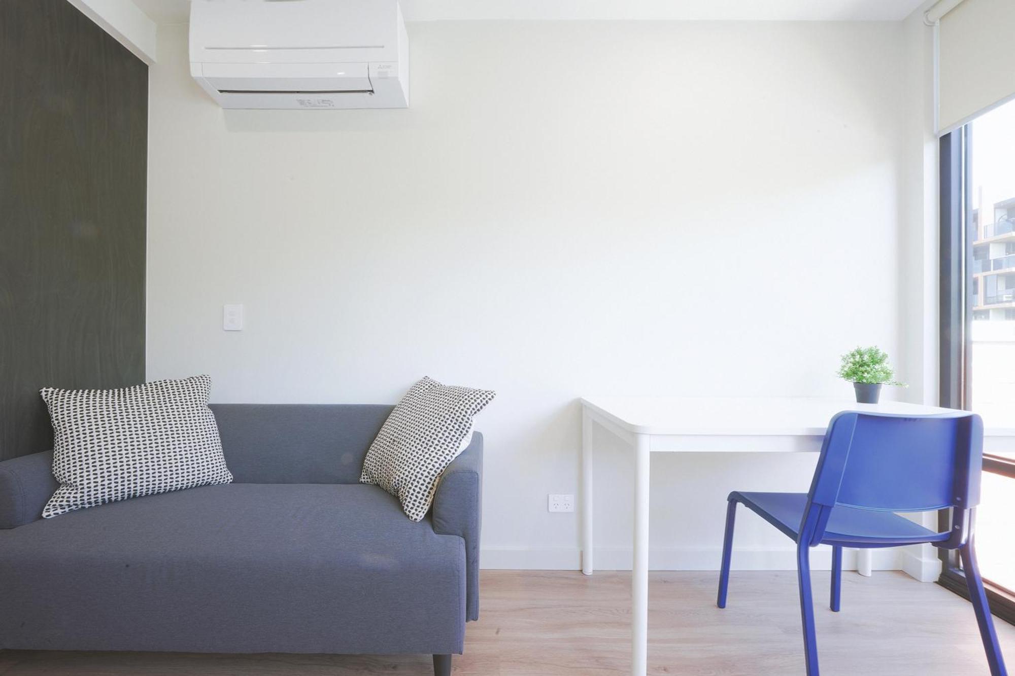 Apartment Modern In Heart Of The Canberra